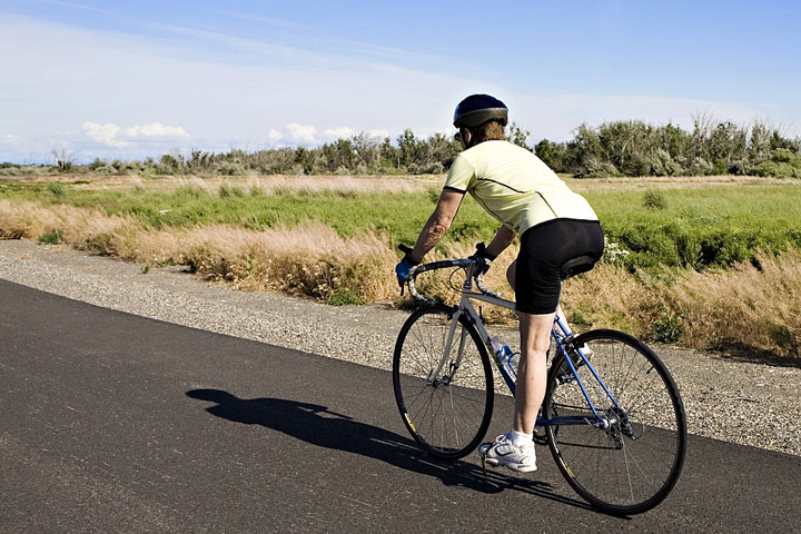 cycling riding a road bike in Washington State
